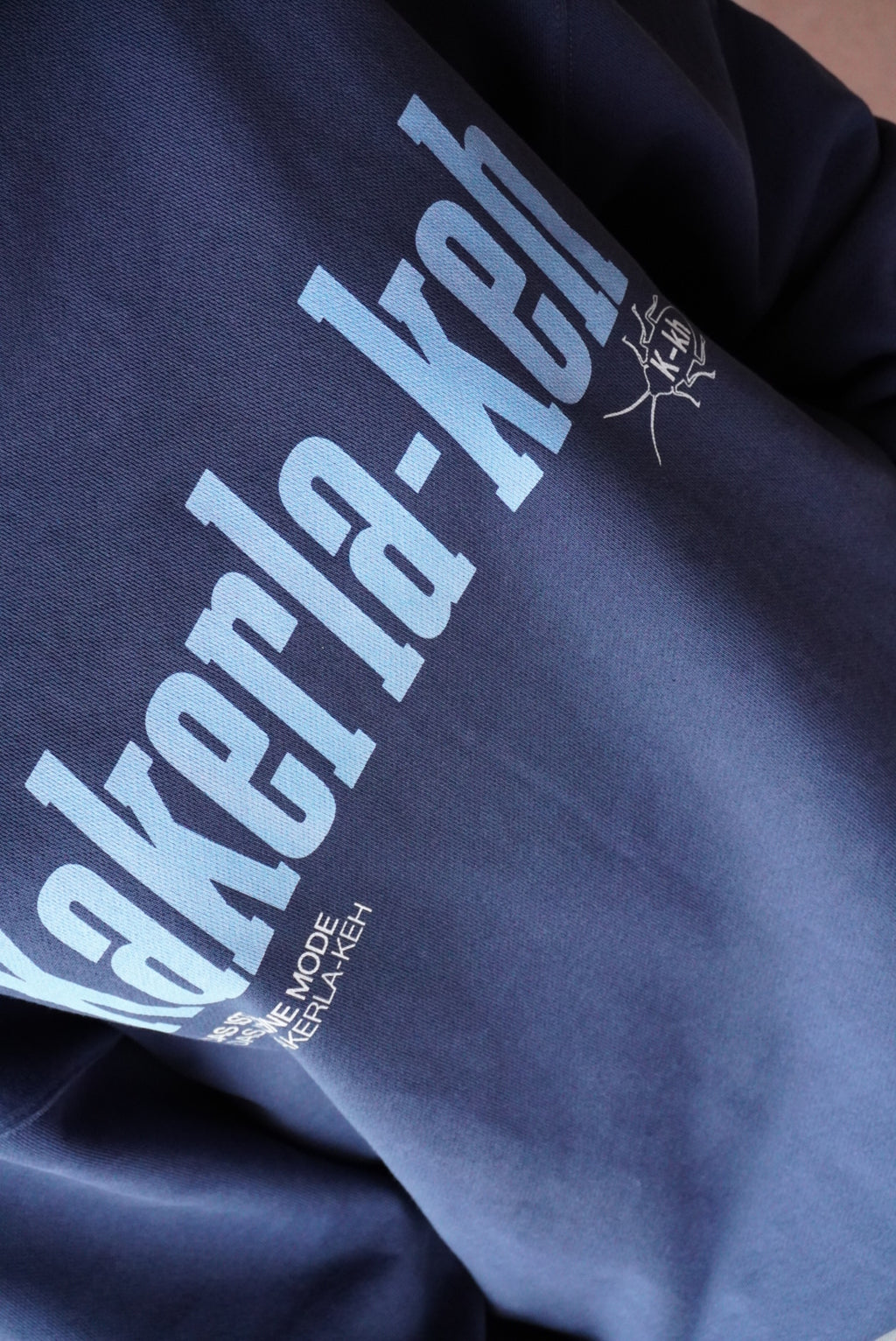 K01: ESTO NO ES MODA